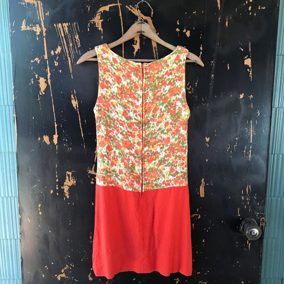 Vintage 60's Sleeveless Mod Orange and Floral Wov… - image 3