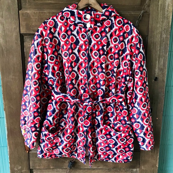 Vintage 60's Mod Pixilated Geometric Print Quilted