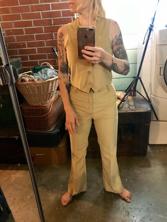 Vintage 70's Tan Corduroy High Waisted Flare Pant… - image 2