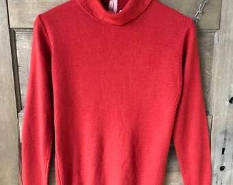 Vintage 50's Rust Brown Soft Acrylic Turtleneck Sweater size women's medium