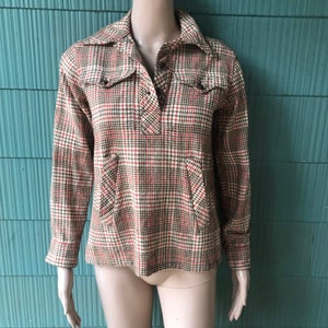Vintage 70&#39;s Cream Red and Brown Plaid Flannel Long Sleeve with Pockets Top size medium