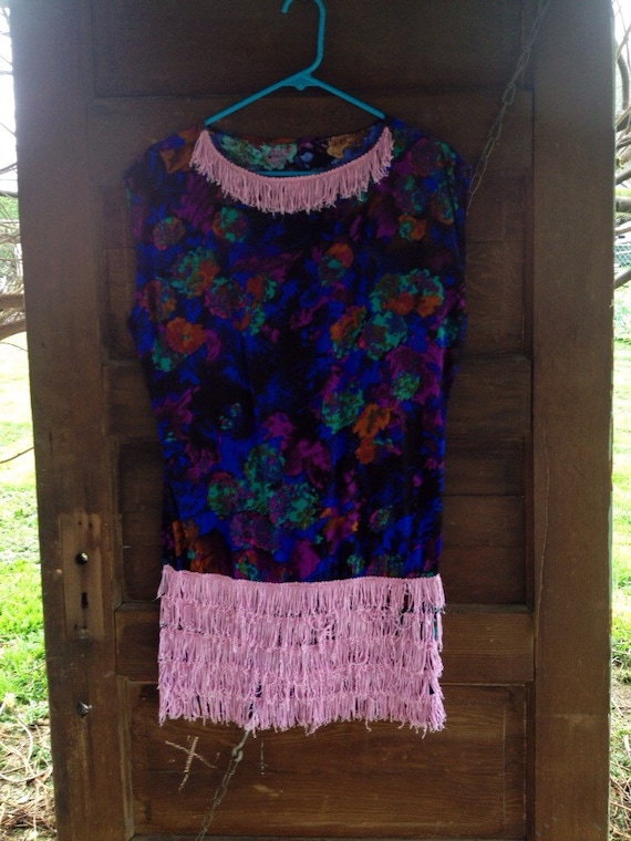 Vintage 60’s Mod Floral Print Purple Fringed Flap… - image 2