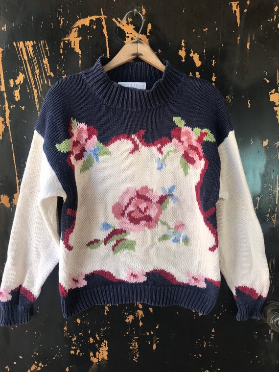 Vintage 90's Women's Navy and White with Floral D… - image 3