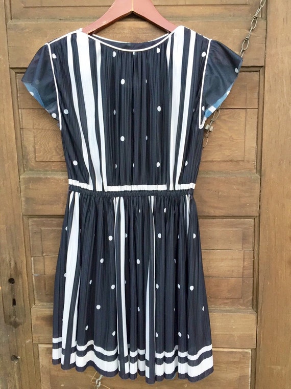 Vintage 60's Semi Sheer Black and White Polka Dot… - image 4