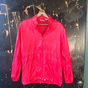 Vintage 80&#39;s/90’s Red Nylon Windbreaker Jacket by White Stag size Small