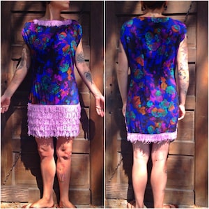 Vintage 60’s Mod Floral Print Purple Fringed Flapper Mini Shift Dress size Medium