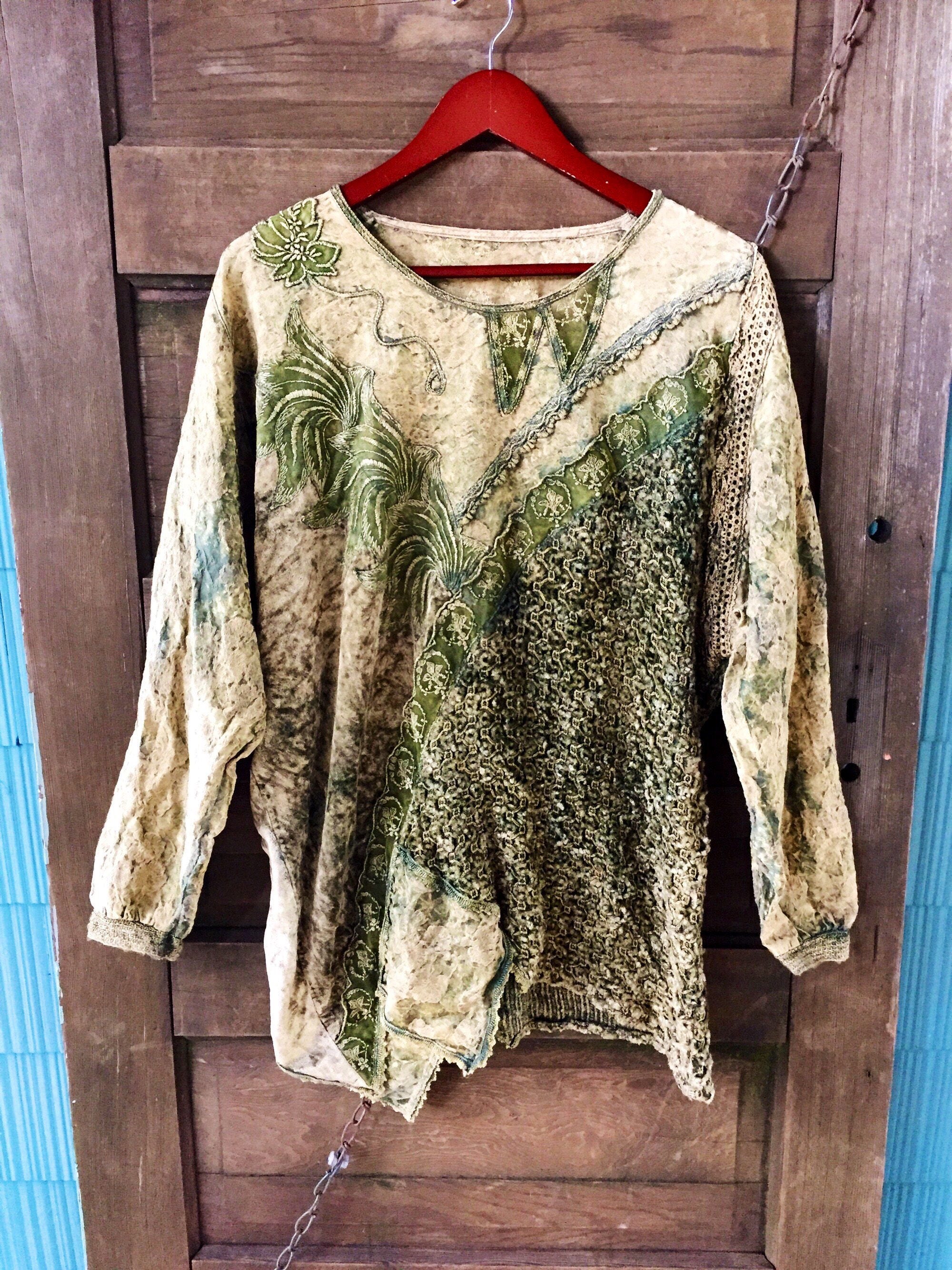 2025人気の Vintage Multi Tone Green Mixed Media Velvet Lace Tunic トップス