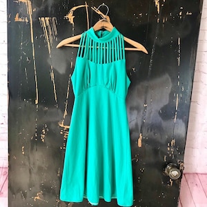Vintage 60&#39;s Kelly Green Sleeveless Dress with Cutout Bib Size Extra Small