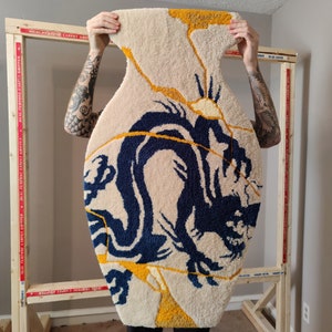 KINTSUGI DRAGON VASE - Hand Tufted Rug - Wall Art - 27 x 42"