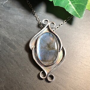 Blue Flash Labradorite in Sterling Silver Pendant image 5