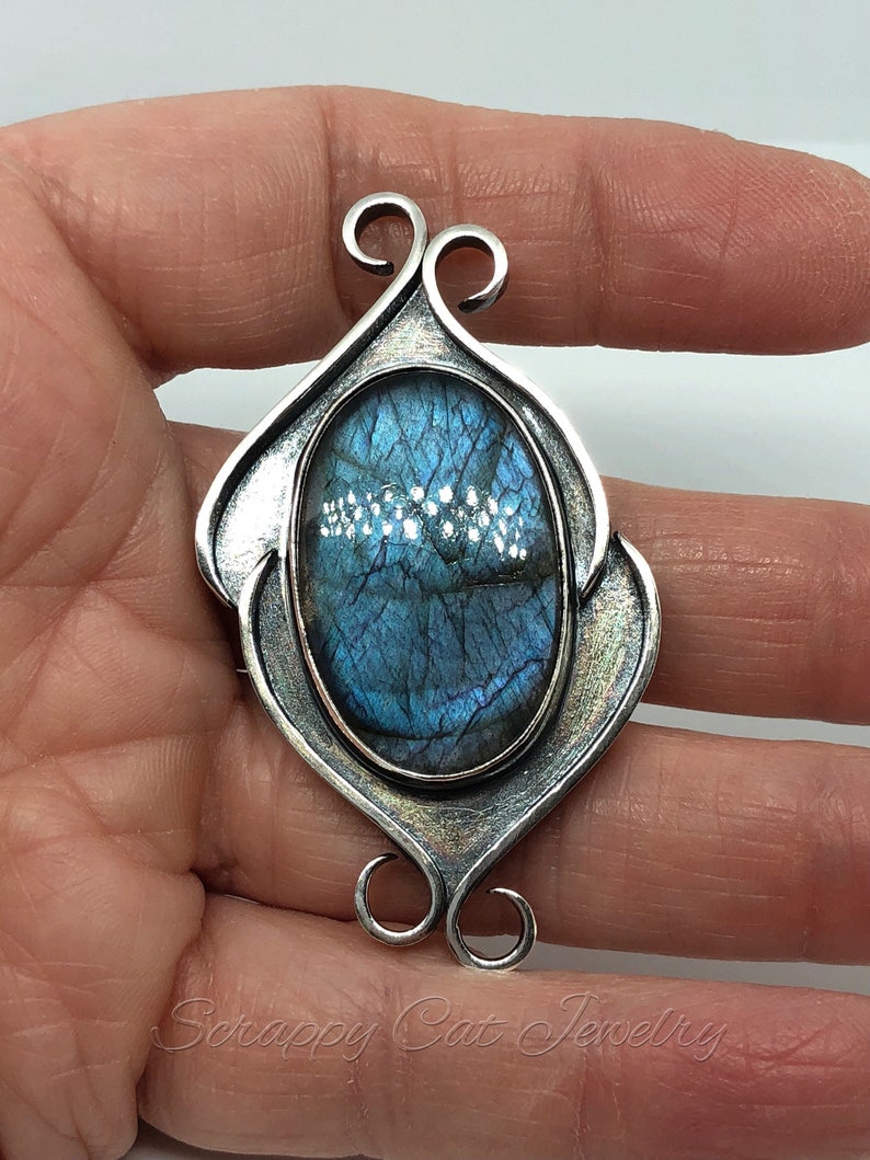 Blue Flash Labradorite in Sterling Silver Pendant image 3