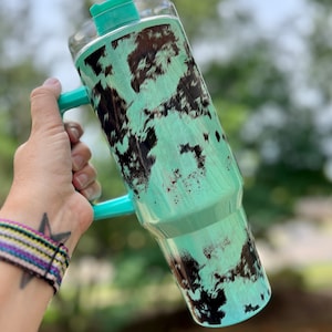 40 oz Tumbler, 40oz Tumbler, Western Tumbler, 40 oz Cup, Western Inspired Tumbler, Cowhide Cup, Cow Tumbler, Cowhide 40 ounce, 40 Ounce Cup