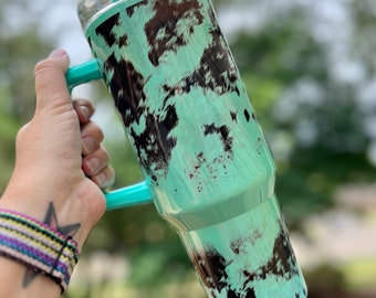 40 oz Tumbler, 40oz Tumbler, Western Tumbler, 40 oz Cup, Western Inspired Tumbler, Cowhide Cup, Cow Tumbler, Cowhide 40 ounce, 40 Ounce Cup