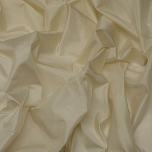 Cream Tissue Taffeta Silk, 100% Silk Fabric, By The Yard, 44&quot; Wide (TS-7318)