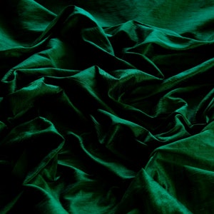 Iridescent Hunter Green Dupioni, 100% Silk, 44" or 54" Wide, By The Yard (S-111)