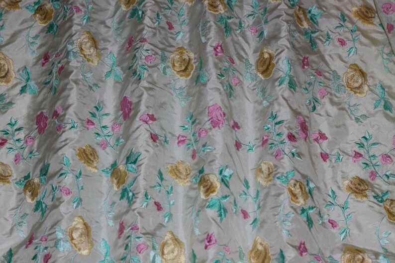Ivory Silk Taffeta W/ Flowery Embroidery 100% Silk Fabric - Etsy