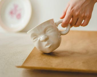 Face Coffee Mug, Funny Tea Cup, Modern Porcelain Cup, Ceramic Mug, Modern Coffee Mug, Coffee Gift, Face Cup, Pottery Mug, Dad Gift, Mom Gift