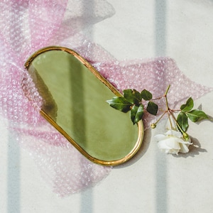 Green Handmade Pottery Perfume Tray Jewelry Dish Bathroom Vanity Decor Catchall Tray Oval Stoneware Plate Candle Plate Coffee Table Tray