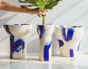 Blue And White Flower Vase Coffee Table Decor Modern Ceramics Hand Painted Ceramic Vase Porcelain Vase Bedroom Decor Living Room Decor Gift