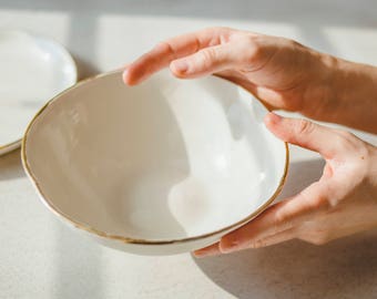 Ceramic serving bowl, porcelain bowl, white bowl, salad bowl, ceramic bowl, pasta bowl, ceramic dish, pottery dinnerware, holidays gift