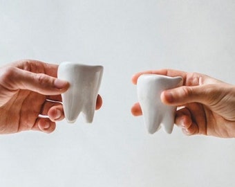 New Dentist Gift, Dental Hygienist Gifts, Dental Assistant, Dental Student Gift, Tooth Shot Glass Doctor Gift, Unique Ring Holder (1 Cup)