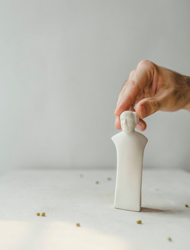 Judaica Art Modern Ceramics Salt Pepper Shaker Ceramic Figurine Political Gift Israel Art Jewish Housewarming Gift Porcelain Figurine