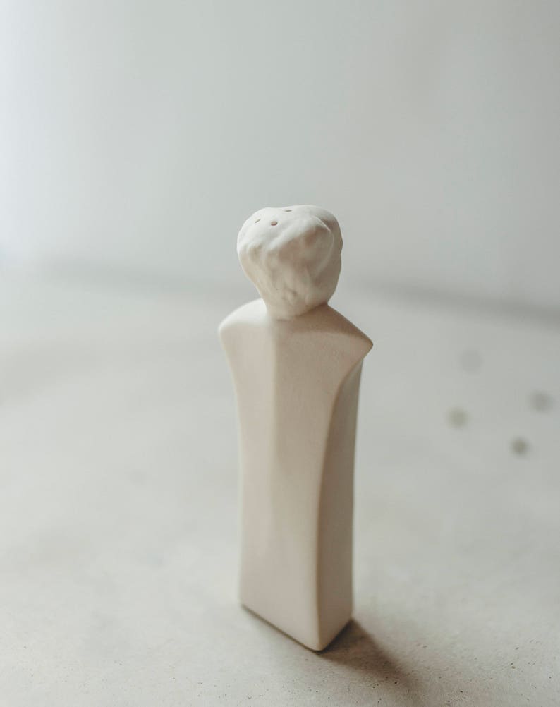 Judaica Art Modern Ceramics Salt Pepper Shaker Ceramic Figurine Political Gift Israel Art Jewish Housewarming Gift Porcelain Figurine