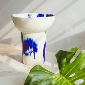 Modern Ceramics Hand Painted Vase Porcelain Vase Ceramic Vase Pottery Vase Living Room Decor Office Decor Coffee Table Decor New Home Gift image 6