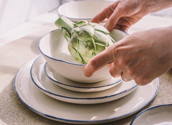 Blue Rim Porcelain Dinnerware: Ceramic Plates and Bowls