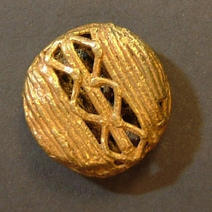 20 Ashanti African Trade lost wax cast brass bead from Ghana 9-12 mm BrassSing 19 hole 5-6mm.