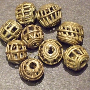 20 Ashanti African Trade lost wax cast brass bead from Ghana 9-12 mm BrassSing 19 hole 5-6mm.