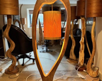 Oak Standard lamp with an oak veneer shade