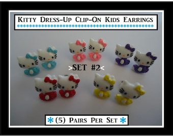 5) Pendientes de clip para niñas con diseño de gatito. Pendientes bonitos con cierres de plata. Pendientes para disfraces de niñas. Pendientes para fiestas y juegos infantiles.