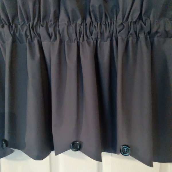 Bluish/Gray Scalloped  Valance