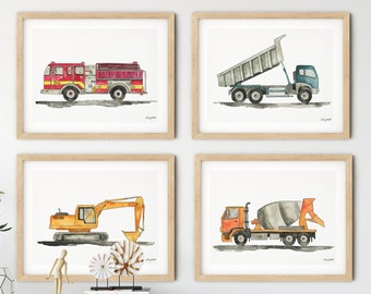 Ensemble de 4 impressions de véhicules de construction, ensemble de mur de galerie d'enfants, art de mur de camion, pépinière d'impression de camion de pompiers, peinture d'aquarelle, décor de camion à benne basculante