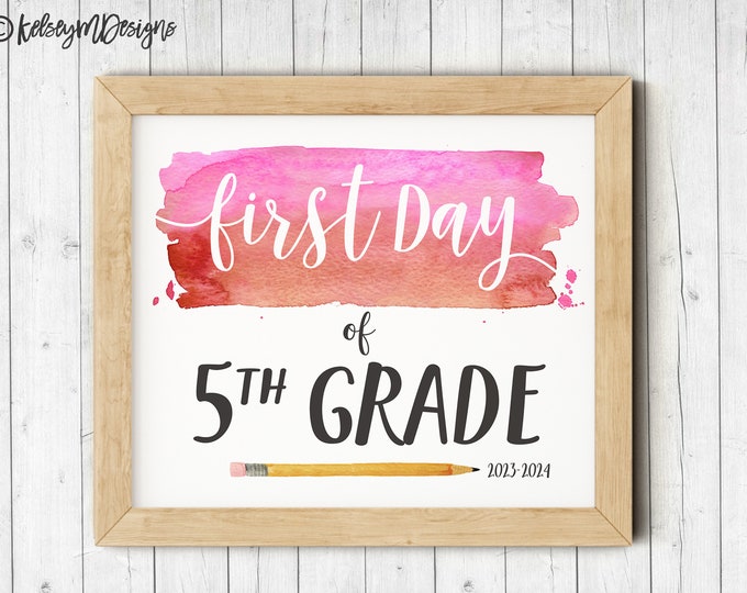 First Day of Fifth Grade Printable Sign, First Day of School Sign, 5th Grade Sign, Back To School Printable Photo Prop, INSTANT DOWNLOAD