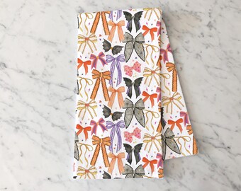 Halloween Bows Tea Towel, Spooky Cute Kitchen Decor, Fall Kitchen Decor, Halloween Kitchen Decor, Girly Halloween Decor, Spooky Season Gift