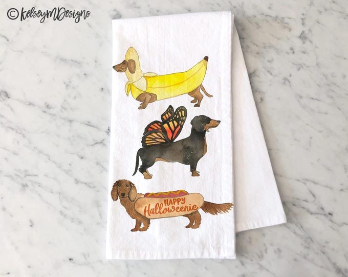 Happy Halloweenie Tea Towel, Fall Kitchen Decor, Dachshund Dog Gift, Dogs Kitchen Towel, Fall Dishcloth, Halloween Decor, Fall Tea Towel