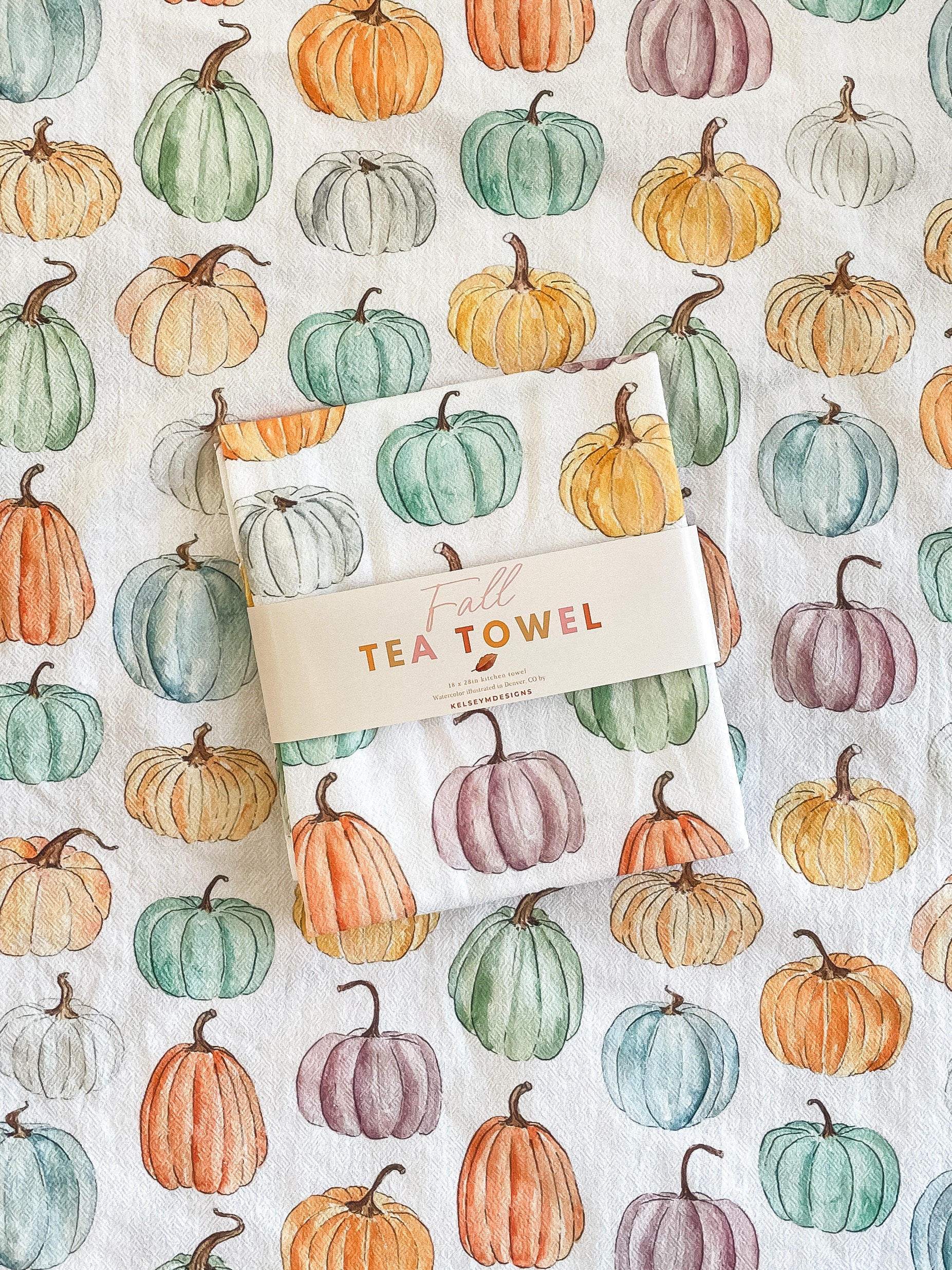 Serafina Home Farmhouse Fall Decor Kitchen Dish Towels Set: Welcome Harvest  Green and White Pumpkins with Beige Check Background