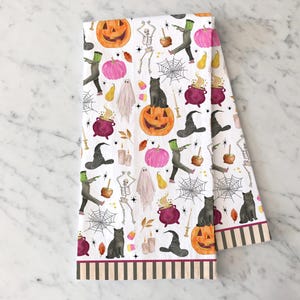Halloween Tea Towel, Spooky Cute Kitchen Decor, Fall Kitchen Decor, Witch, Black Cat, Pumpkin Tea Towel,  Halloween Kitchen Decor