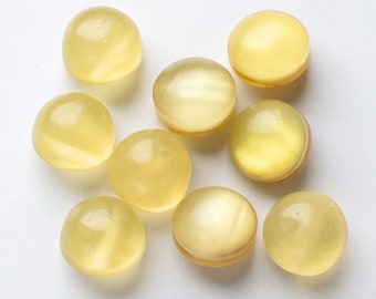 Vintage Plastic Sunny Buttons Set of 9, Linden Honey Yellow Self Shank Buttons 17 mm, Plastic Buttons with Mother of Pearl Inlays