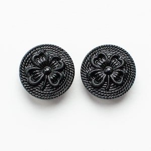 Set di 2 bottoni in vetro vintage a forma di trifoglio, bottoni in vetro lavorato a maglia nero ceco a forma di quadrifoglio da 22 mm