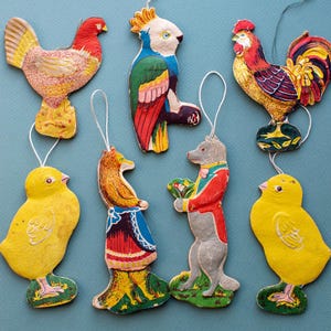 Adornos navideños soviéticos vintage de cartón, papel gofrado irrompible, decoración navideña de los años 40 y 50, con animales y pájaros de cuento de hadas.