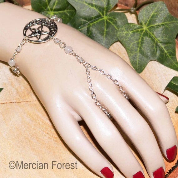 Hand Harness Pagan Bracelet Slave Bracelet Pentacle Triskele Bracelet Ring Hand Harness Pagan Bracelet Slave Bracelet Pentacle Triskele Bracelet Ring