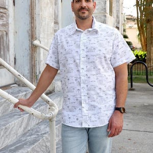 Bayou Cottage Green and White Organic Cotton Men's Short Sleeve Button Down Shirt - Fair Trade