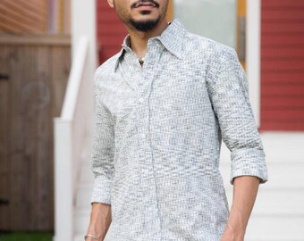 Chemise homme grise et noire boutonnée en coton ikat - Commerce équitable