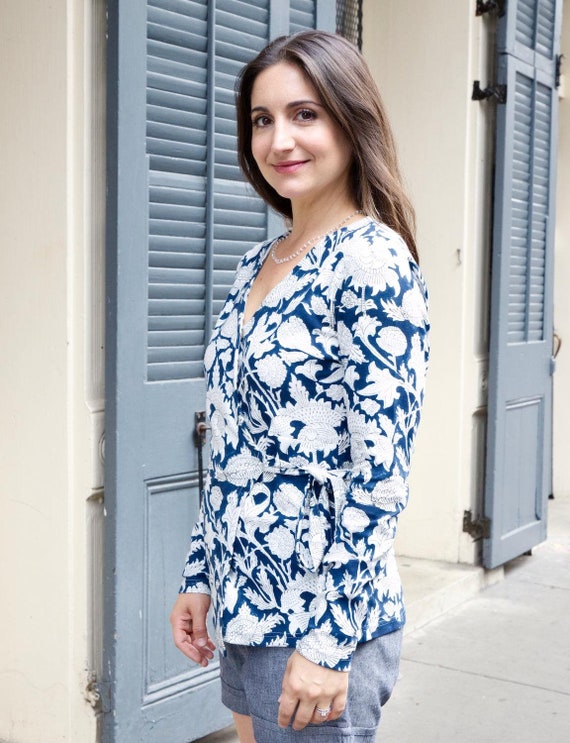 Organic cotton wrap top（white） Stretch Cotton Blend Wrap Top