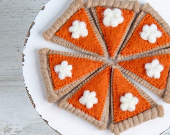 Pumpkin Pie Slice | Thanksgiving Decor | Fall decorating | Pretend Play | Felt Food | Felt Pie Garland DIY |Felt Pumpkin Pie