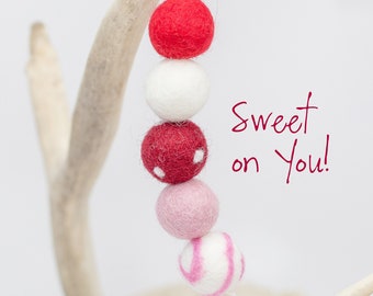 Sweet on You -Valentines felt ball Garland -Pink and Red Party -White felt balls -Wool Felt Balls -Felt Poms - Pom Garland -White Red Pink