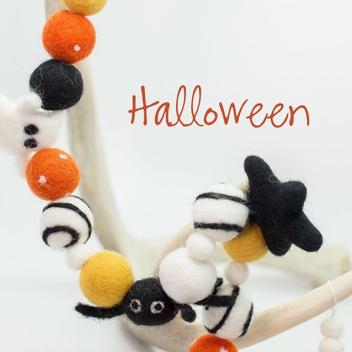 Halloween Felt Ball Garland felt Garland orange and Black Etsy